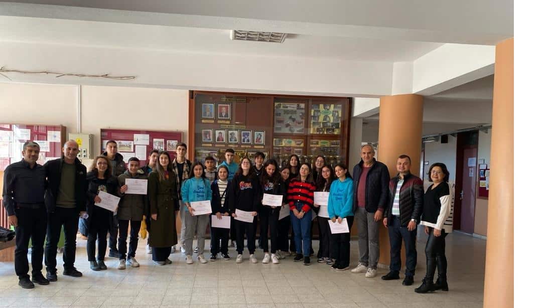 Çine Madran Anadolu Lisesi koordinatörlüğünde Matematik Olimpiyatları Sınavı Lise Kategorisi Gerçekleştirildi